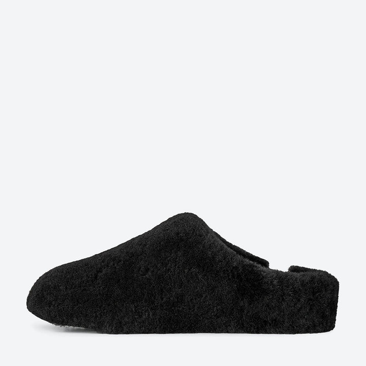 UGG Flat Shoes Black