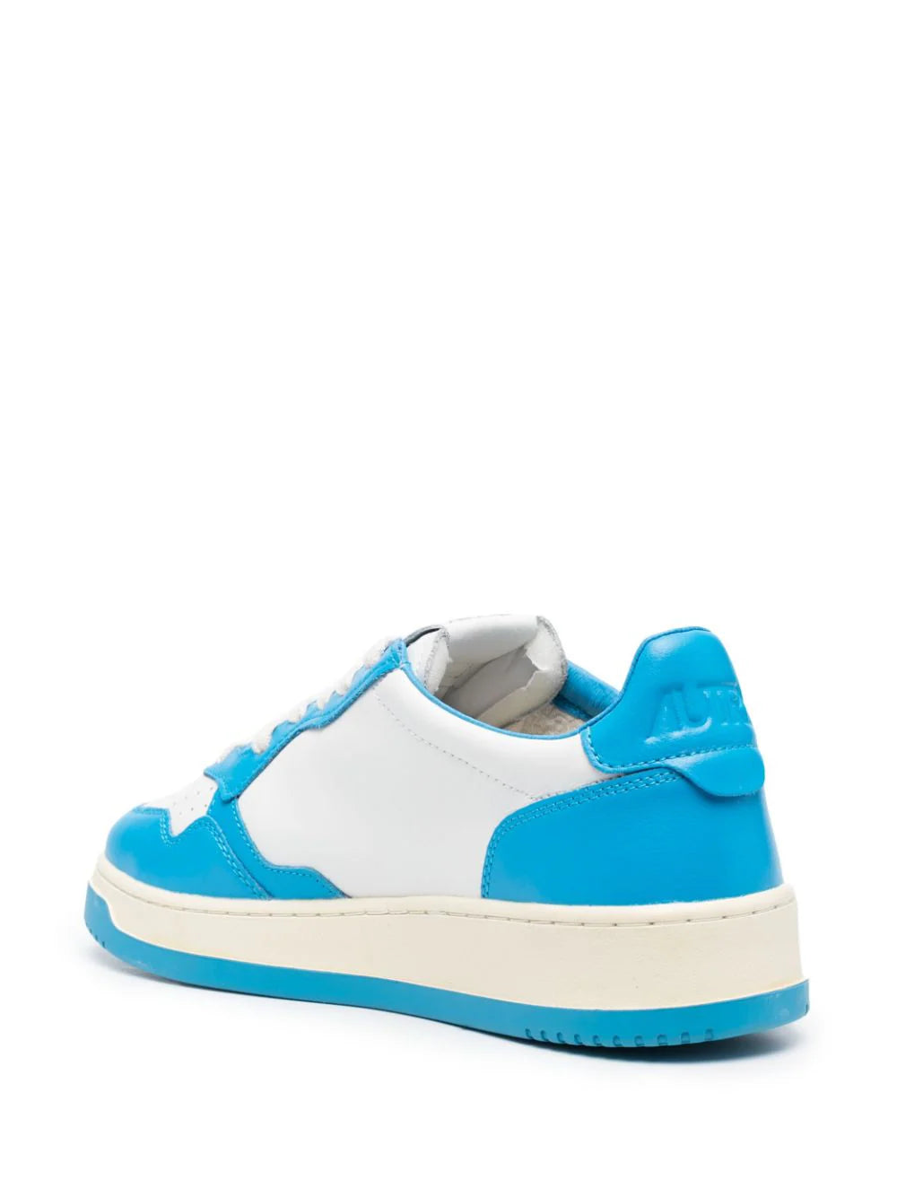 Medalist low-top sneakers