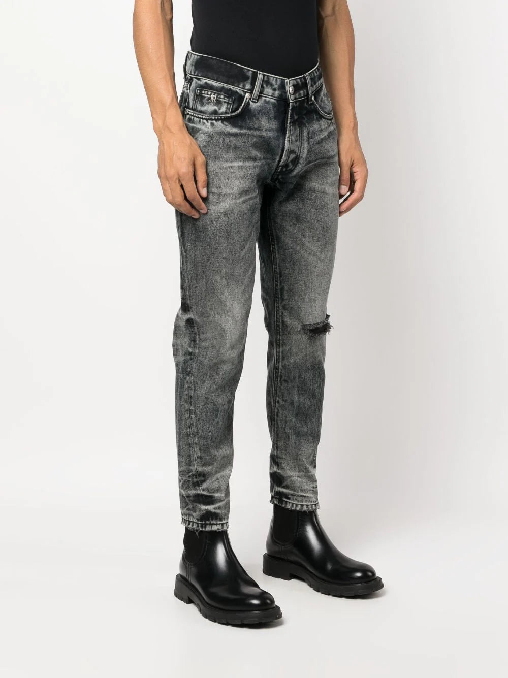 Mick tapered jeans