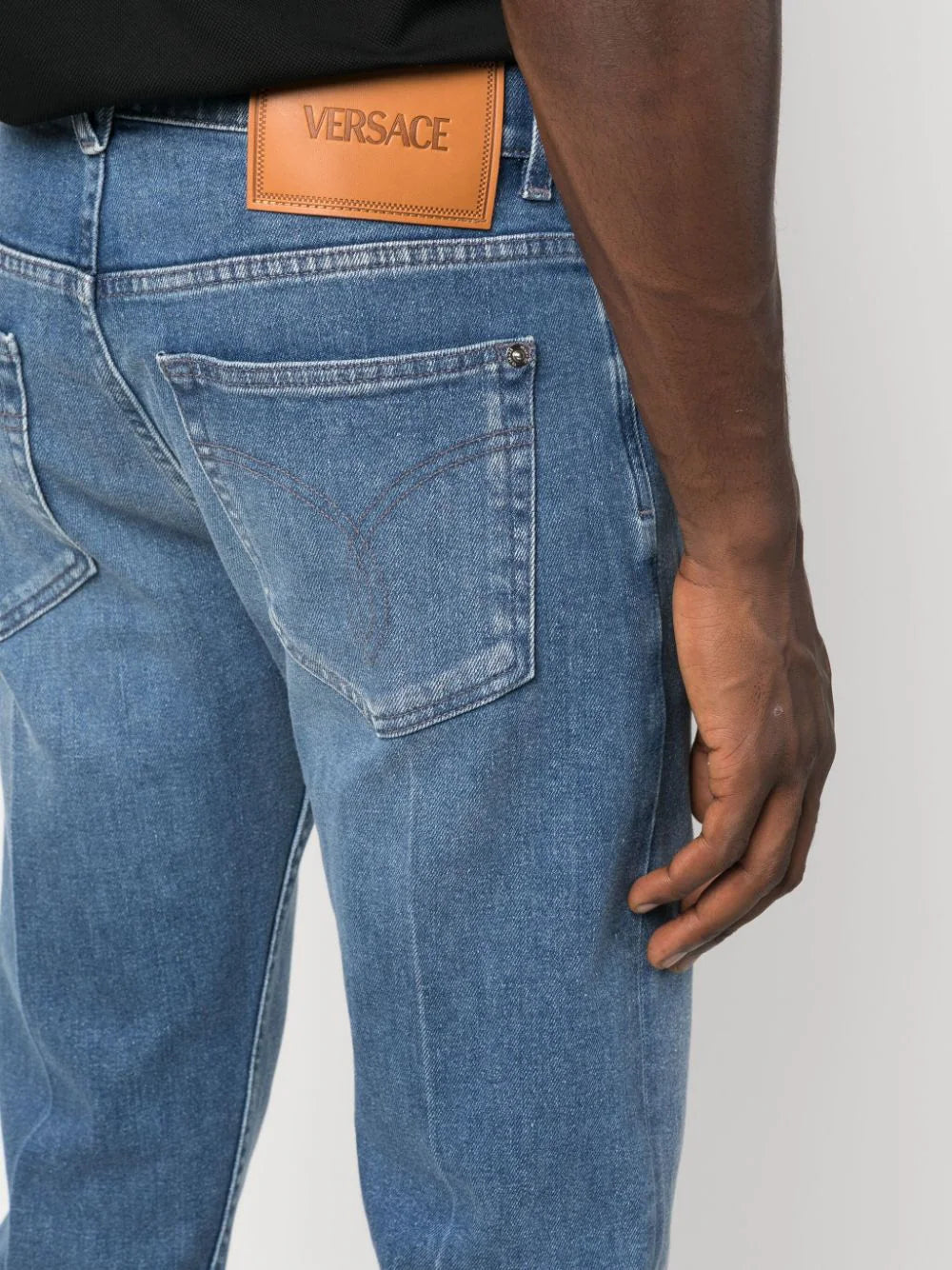 Slim jeans with patch