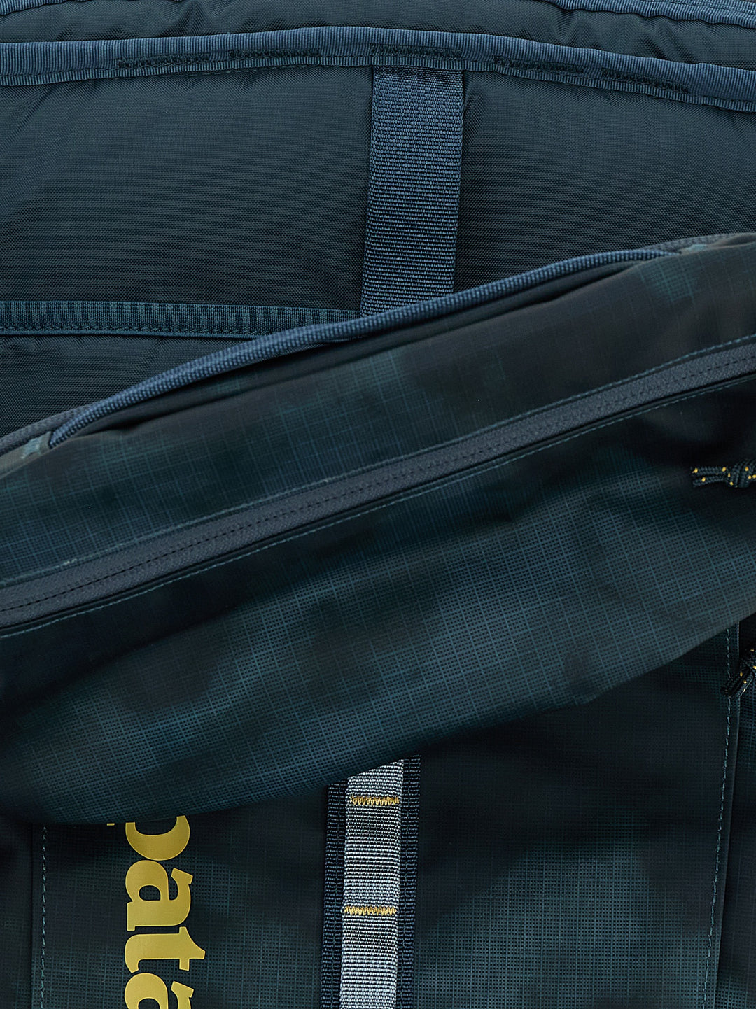 Patagonia Black Hole® Backpacks & Travels - Blue | 2deece824a77b343988ef4e34385917fb829e936