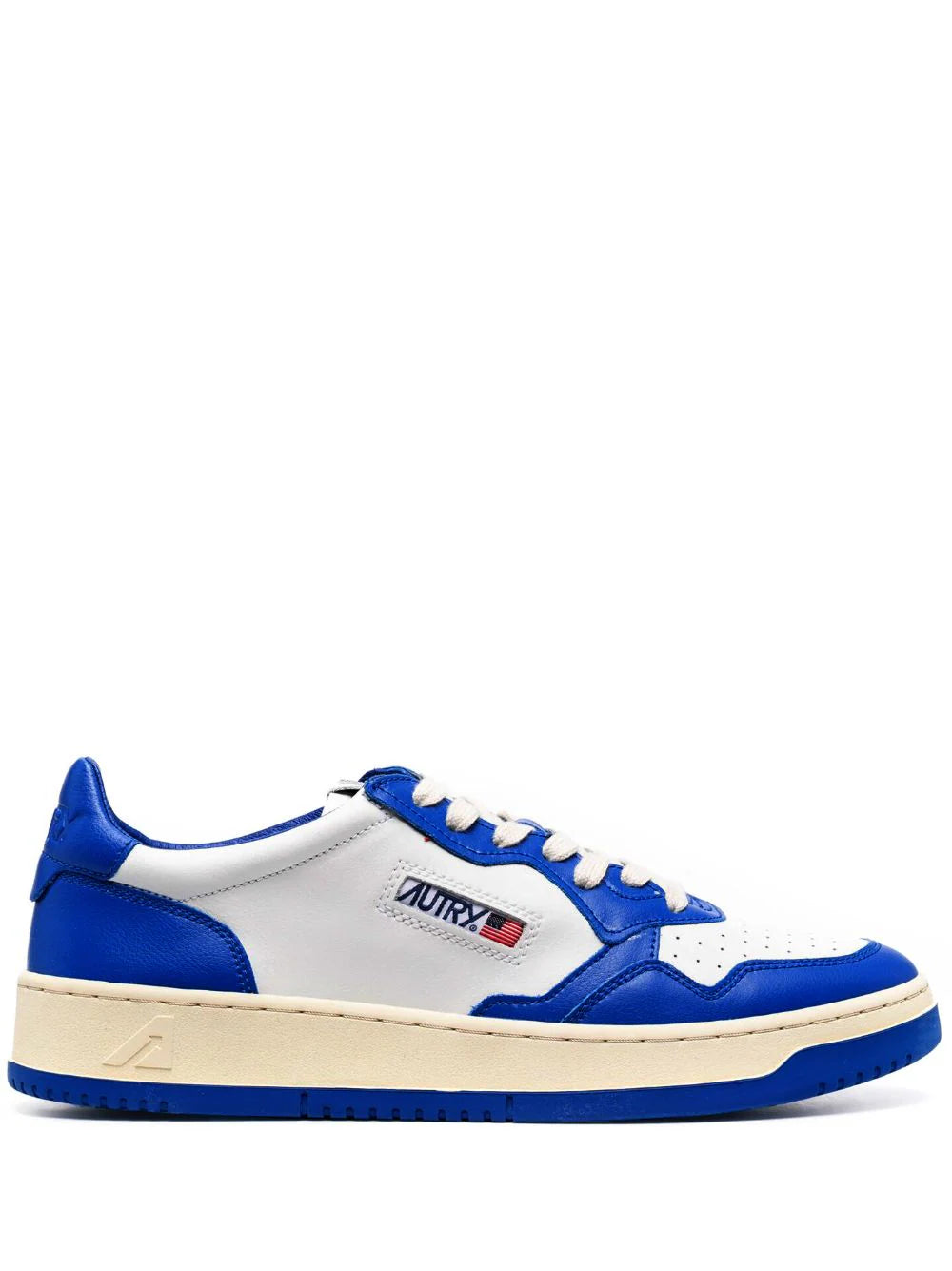 Medalist sneakers with logo