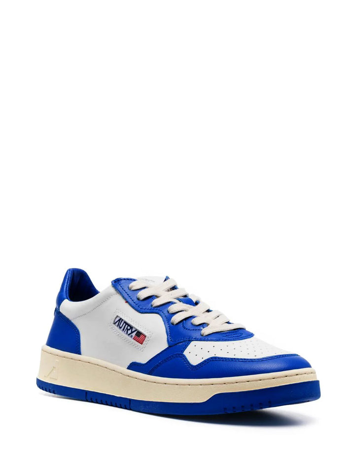 Medalist sneakers with logo