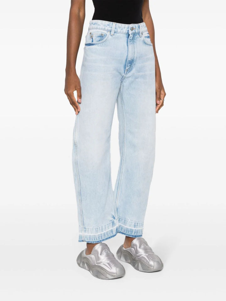 Mid-rise jeans with tapered leg