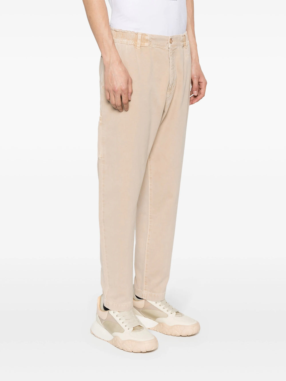 Tapered trousers with embroidery