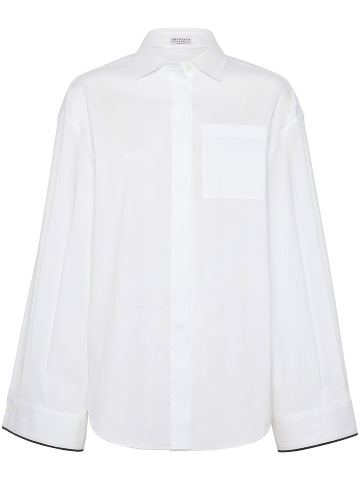 Shirt with contrasting edge