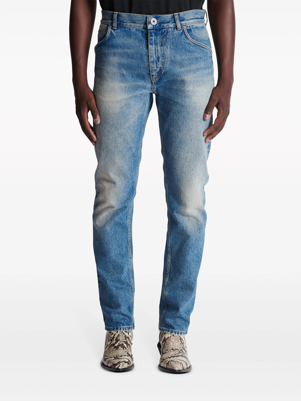 Straight mid-rise jeans