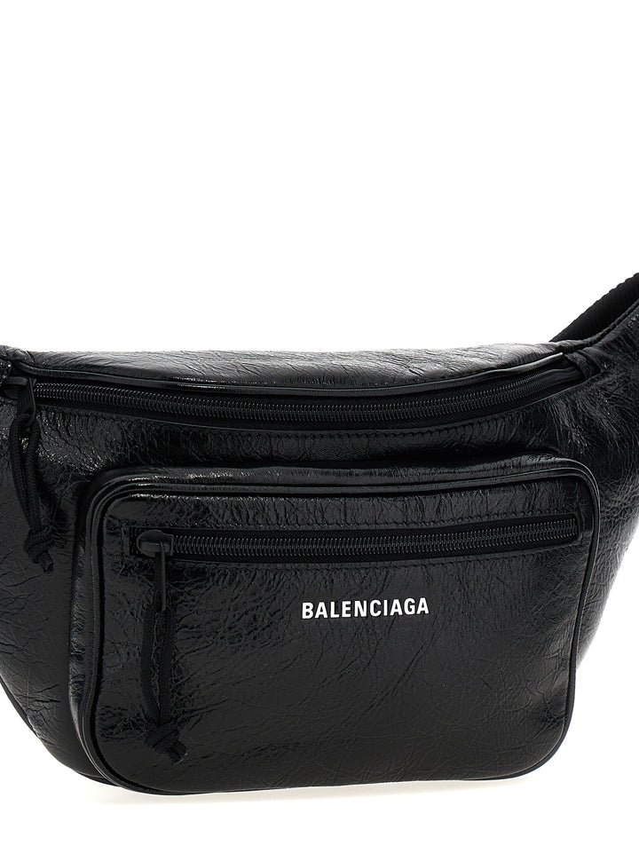 Explorer Crossbody Bags Black