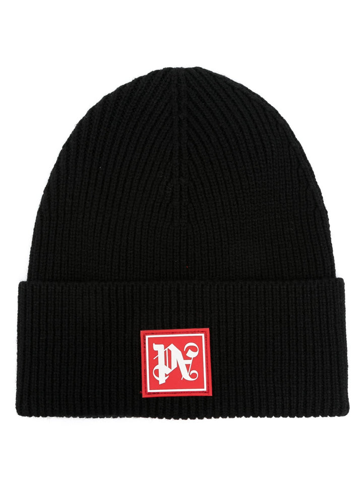 Ski hat with patch