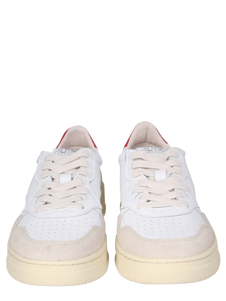 Autry Sneakers - White | Wanan Luxury