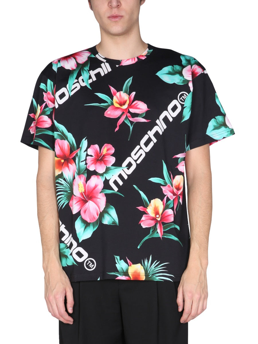 Moschino T shirts - Black | Wanan Luxury