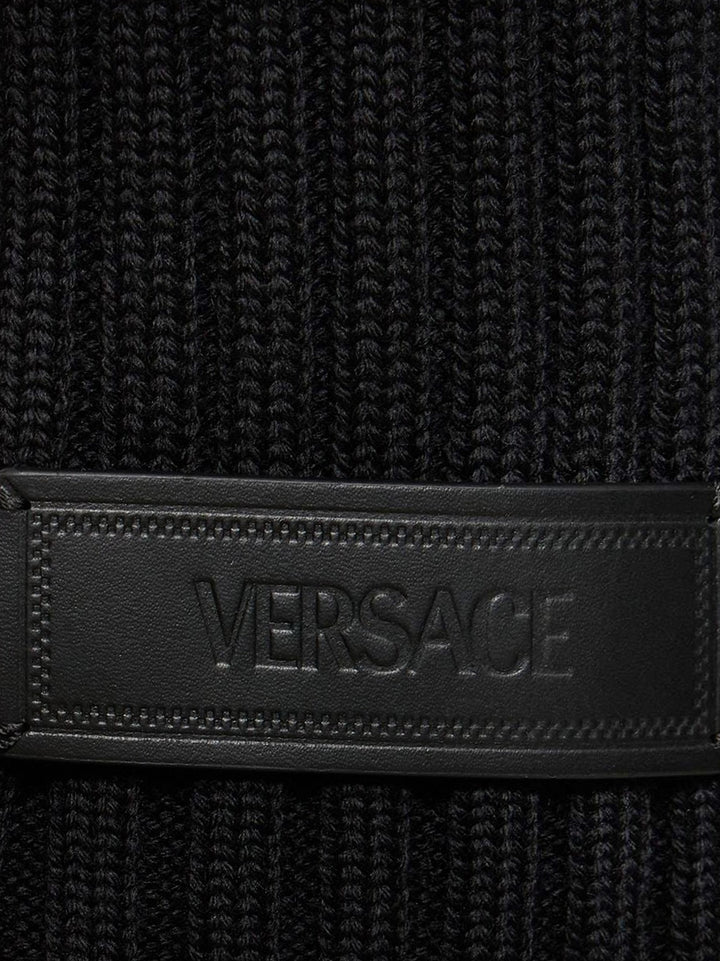 Versace Sweaters - Blacks and greys | e3cc7b1791e4dd5cff217dd03d6f9ef1bef4e84e