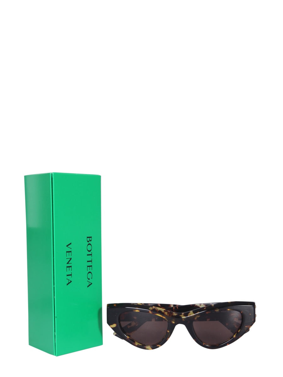 Bottega Veneta Sunglasses - Multicolour | d7afec0f7c434e2592431ecf0d6a9f81175b2e64