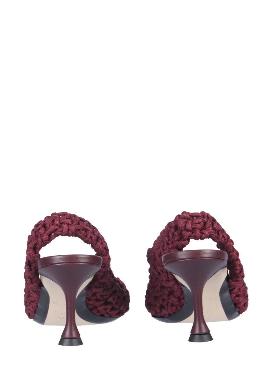 N°21 pumps - Red | Wanan Luxury