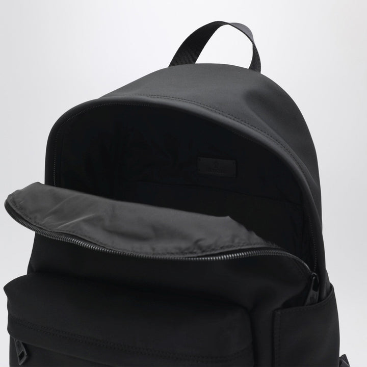 Moncler Apparel & Accessories - Black | d2ed5ab754f789b1bfc623eb9dcdf364a440dc8c