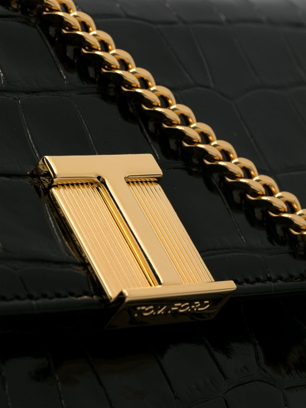 Shoulder bag with crocodile effect