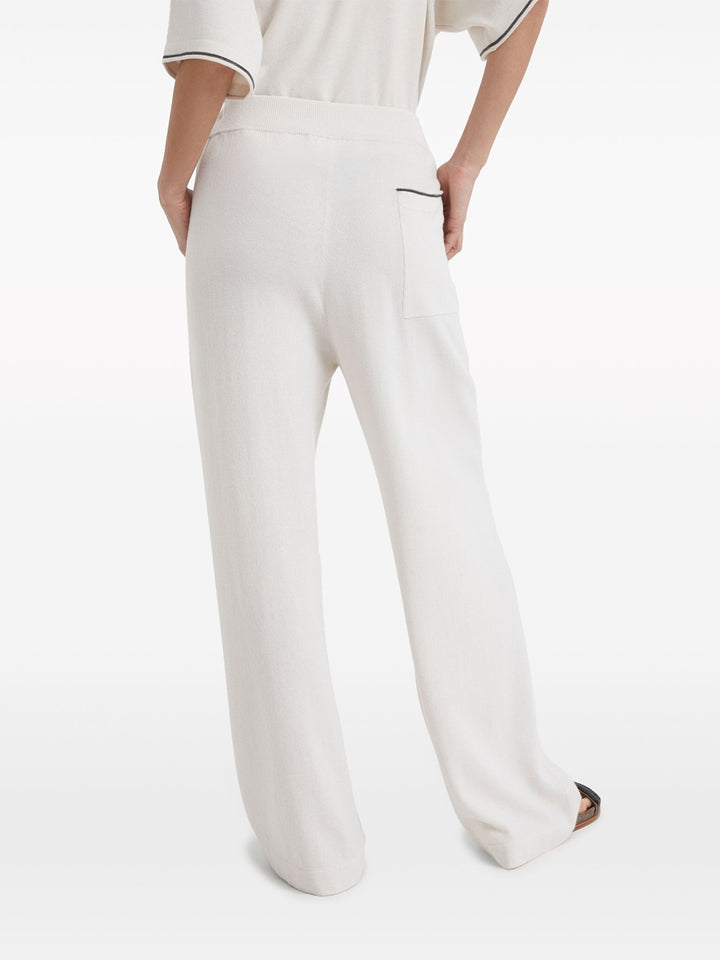 Wide leg trousers