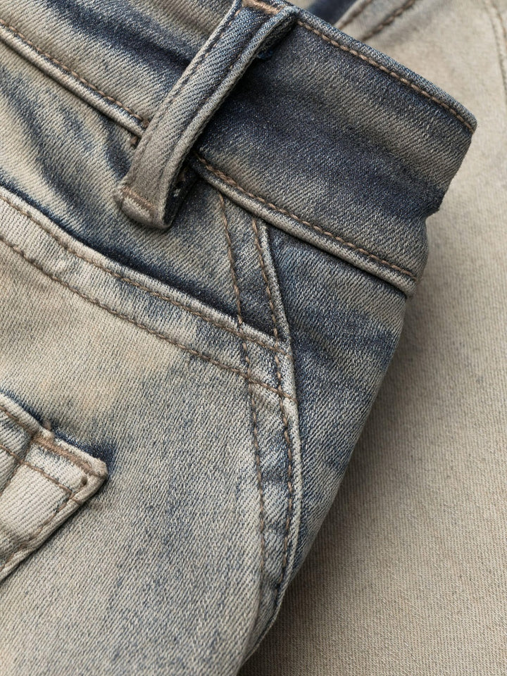 Straight Bias jeans with medium rise