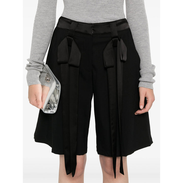 David Koma Shorts - Black | b52deff90ac898e6c45e1ba85f8cf54359050d6a