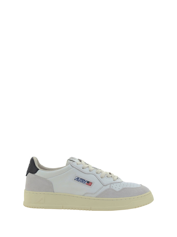 MEDALIST LOW SNEAKERS