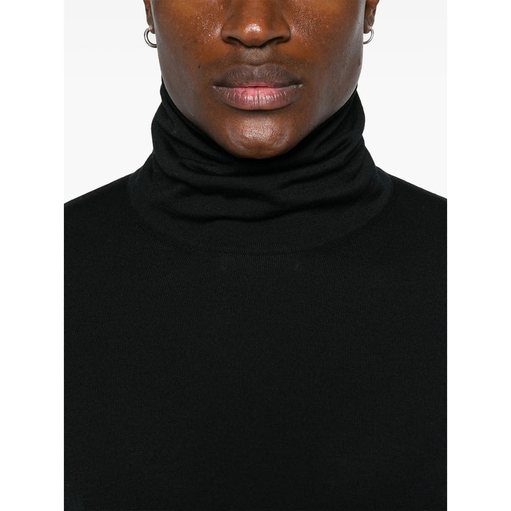 Goes Botanical Sweaters - Black | b8928f7829c7e882130b8fb746e48dd262309a3b