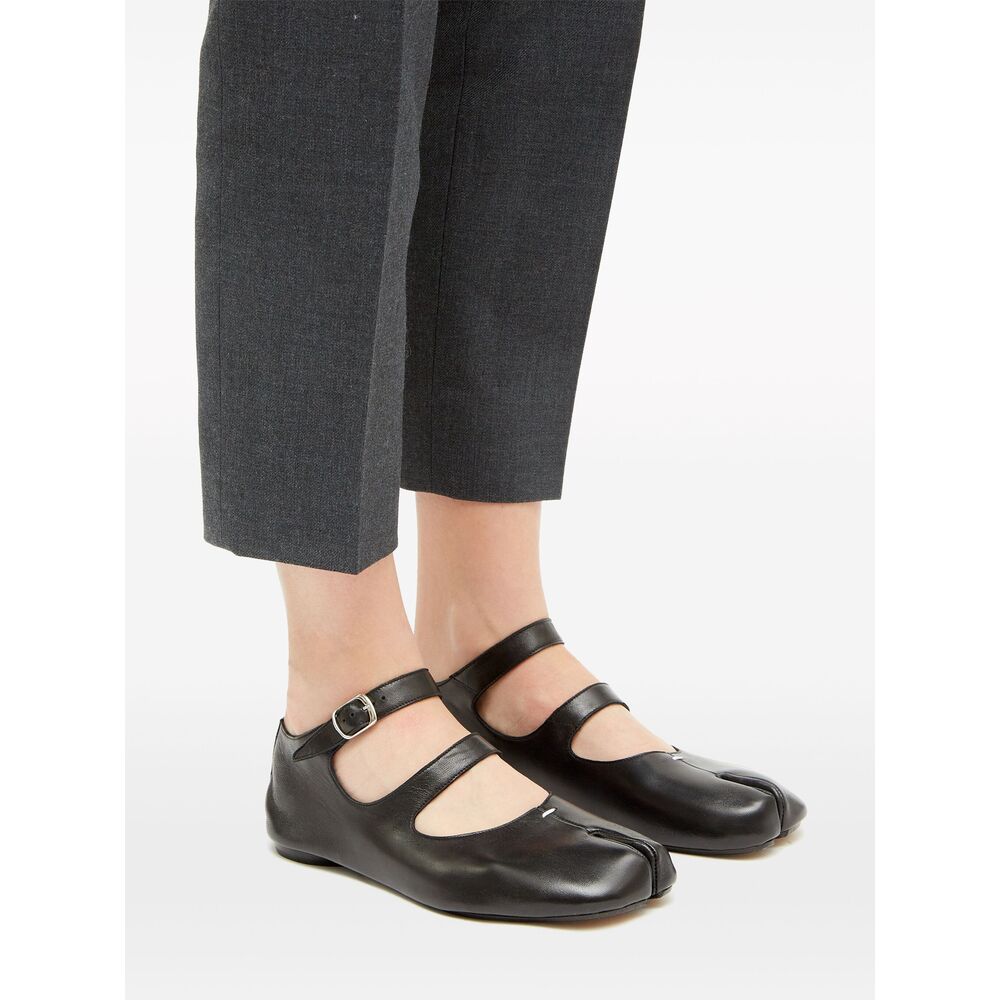 Maison Margiela Shoes - Black | b8ef6b88b211634fd200cdae1e327e65ac3a8e1c