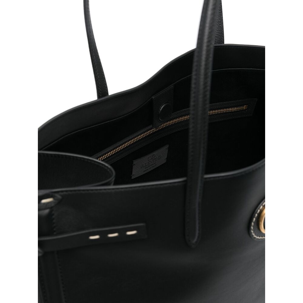 Valentino Garavani Bum Bags - Black | edc202f2c02c7268906656e50293cde7bcd35627