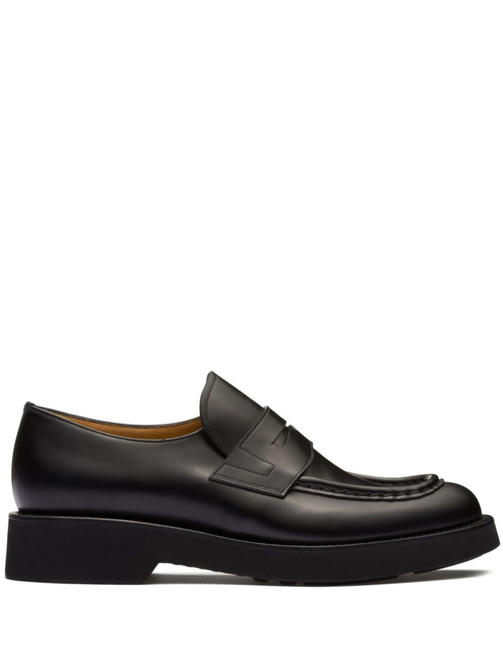 Loafers with inserts