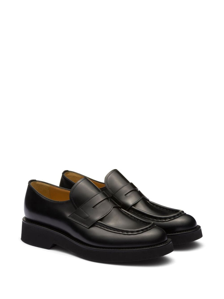 Loafers with inserts