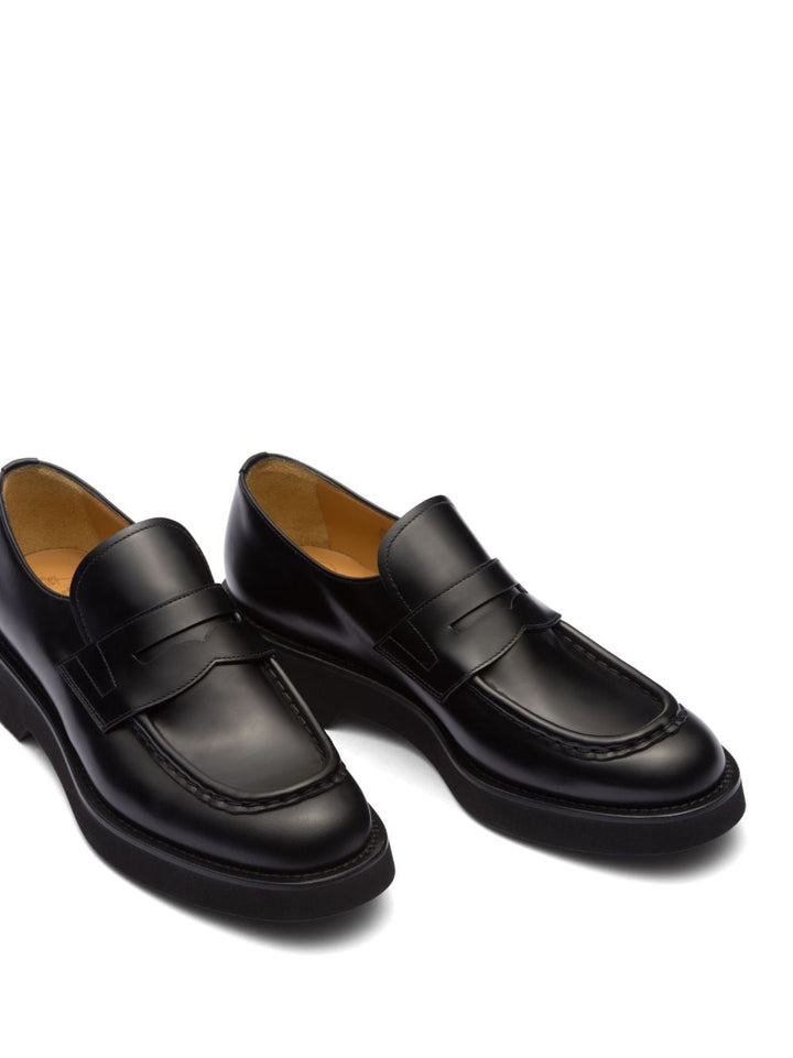 Loafers with inserts