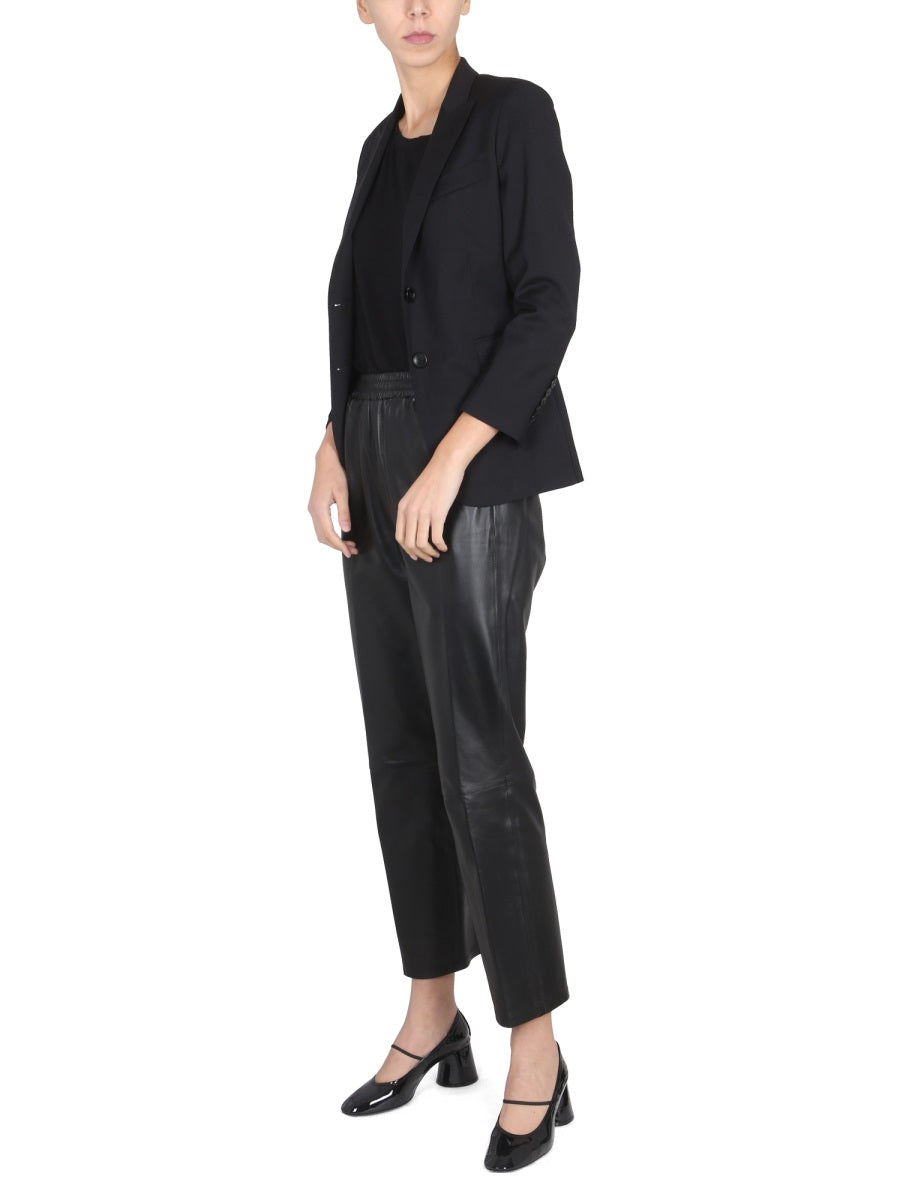 Saulina Jackets - Black | 53a225f87bda1fc6c25ce90edaf4bc5d3b2776e3