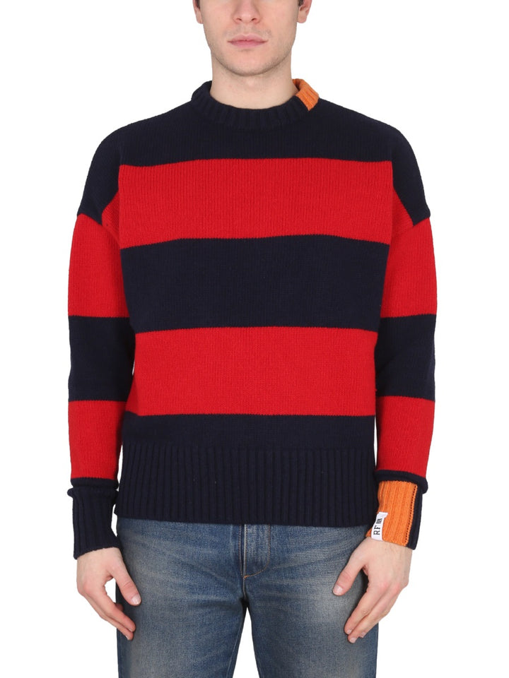 Right For Sweaters - Multicolour | 22af914be6cd7204dfb8d84102cf70d562fd20c7