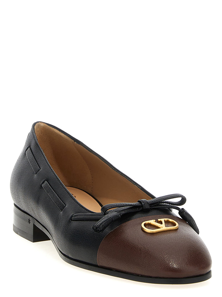 Valentino Garavani Valet Du Roi Flat shoes - Multicolor | 42f5f2146c832b40056343d2645a3bb3b34ad9c5
