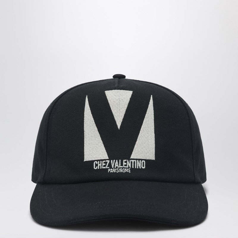 Valentino Garavani Hats - Black | 3dabc57226c88ad2a6cd931633feb40b17007000
