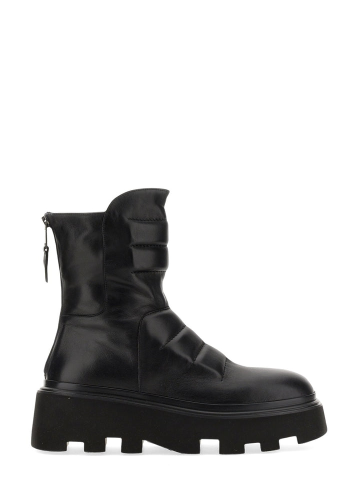 Elena Iachi Boots - Black | 07505ad62537ae7517bfc2716b392dd4da7d125c