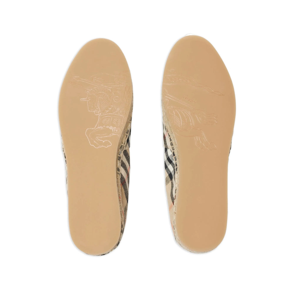 Burberry Shoes - Neutral | ab8320d20be60b427bb6a5b566a6882d5b06ecee