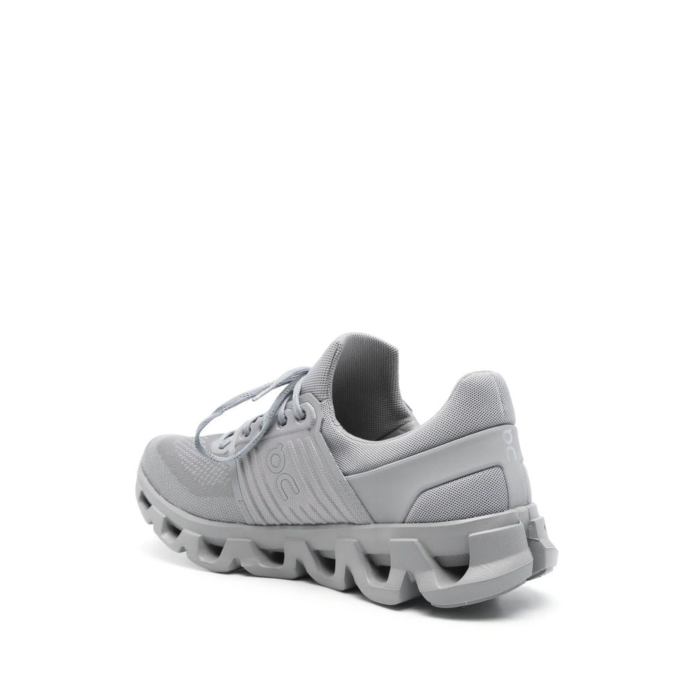 On Running Sneakers - Gray | 868e8d0374838b2504f617f64b0890164fad4dd8