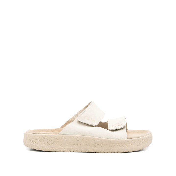 Veja Sneakers - Neutral | 490bbdf331841db2c6d69f637650e6d3bbafb1a5