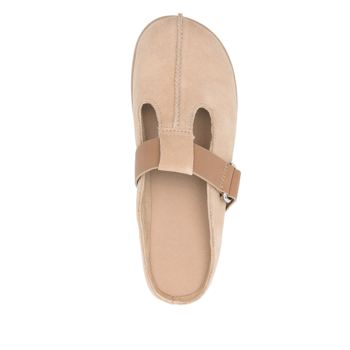 Ugg Shoes - Neutral | 76865e21b18e37075411bffaaf5752a41d0b0469