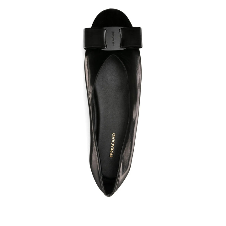 Ferragamo Shoes - Black | b998c1f9a146e6fd95d0edf778550d3b5f1c48ec