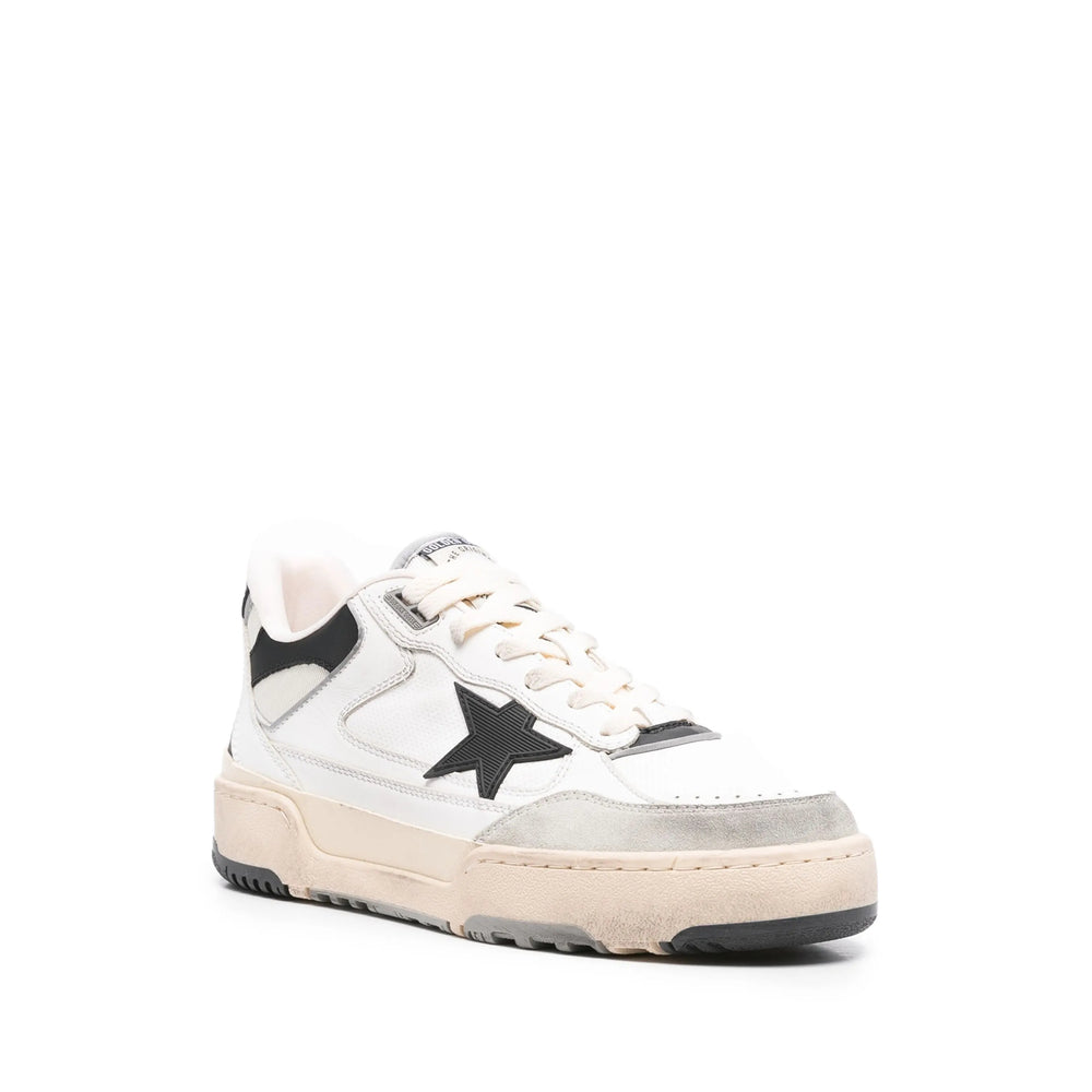 Golden Goose Sneakers - White, Black | fdc243d81a8e3357770f03043a761ab50e15bbd9