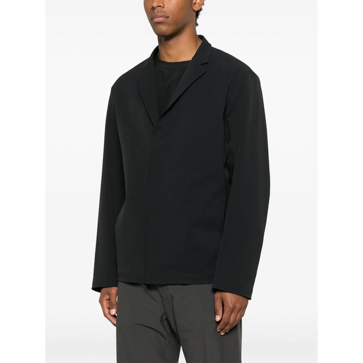 Veilance Jackets - Black | 259449d25134b0114e75197cb2b5a117ef98ea83