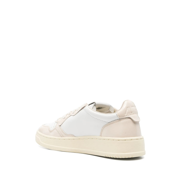 Autry Sneakers - White | 07930959588bb99cfa7cbc71743e35d575177eed