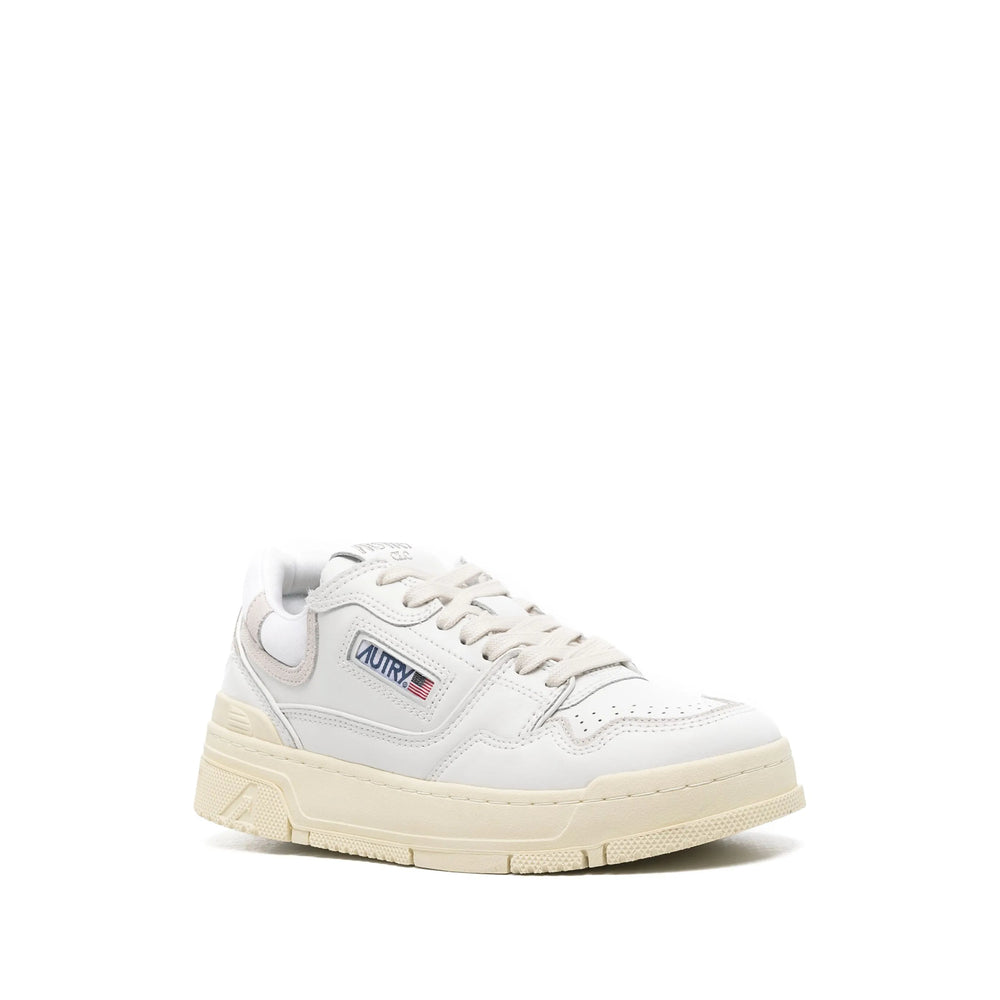Autry Sneakers - White | c1a11bd5bef2bf0fffa4f0153090a00762c40d46