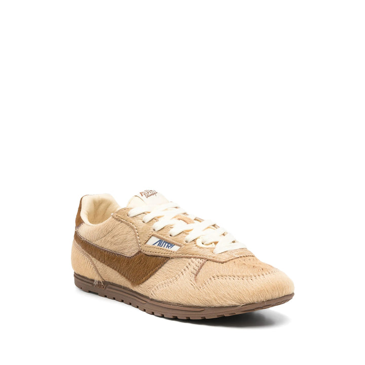 Autry Sneakers - Neutral | 92f927c261c6f39e8f00e26a68e4d77e9c5705a9