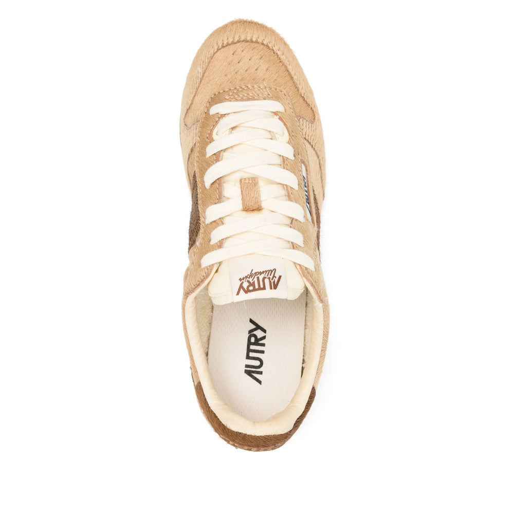 Autry Sneakers - Neutral | 5c0059705af5260771c8bd6ca71e5e475b385514