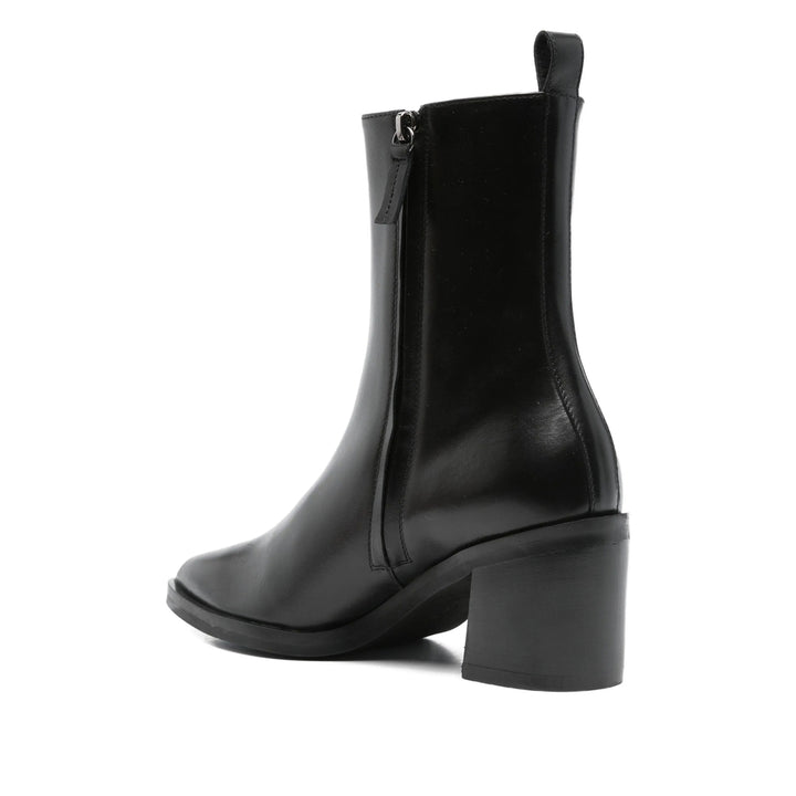 Poeve Shoes - Black | 1b66f21553b73f3cd85545719b0d08ab2e2da442