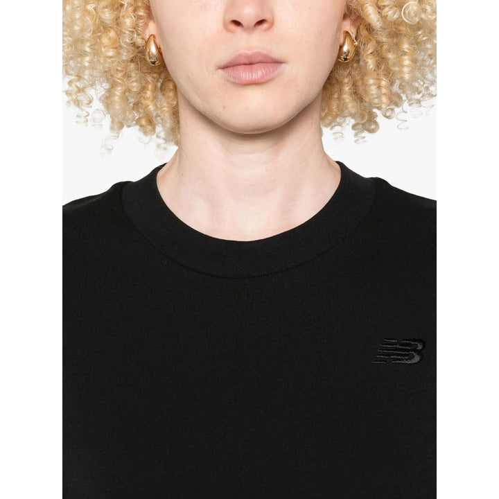 New Balance T Shirts - Black | deec5680551e515d509c94259d8ccb3cee690494