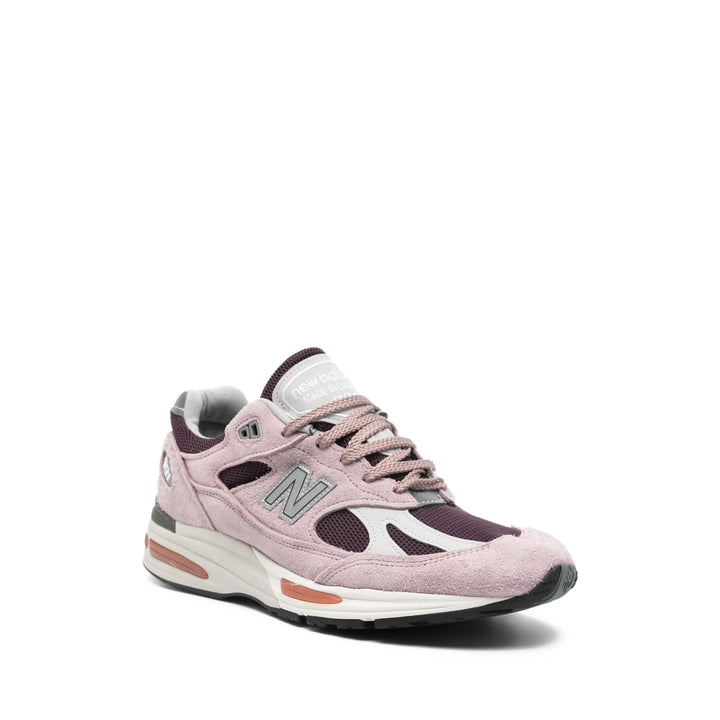 New Balance Sneakers - Pink | 2369607dd854a7e27e45b6e27f581c6bada47c6a