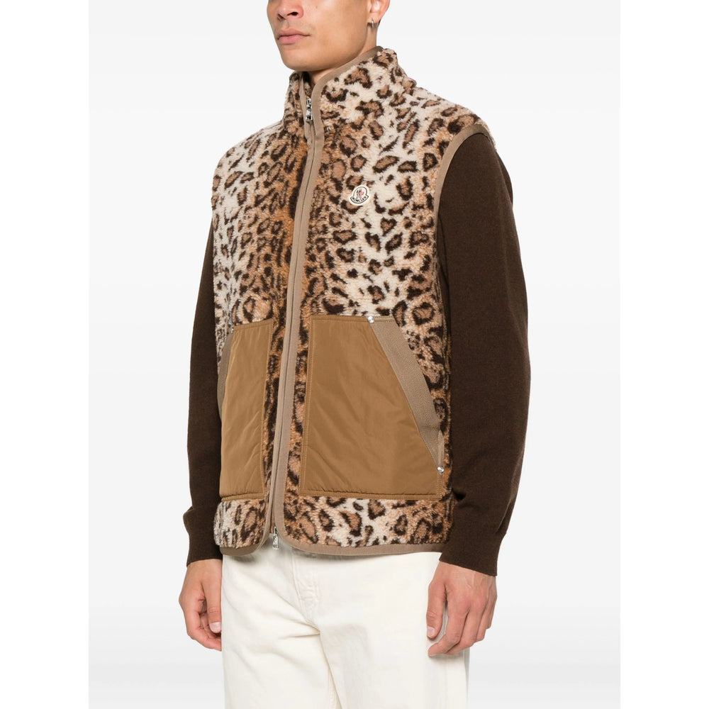 Moncler Outwear Waistcoats - Brown | b746cad35dfb7f2913406f7902165f5206253cd7